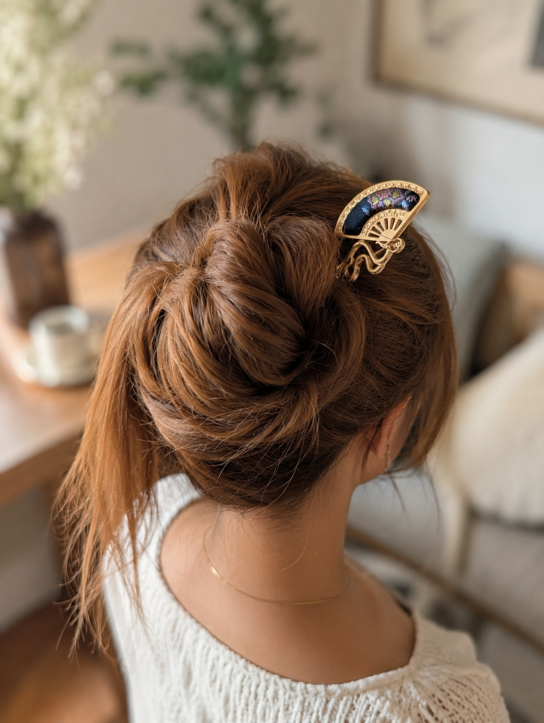 宋锦折扇发簪 - 上发效果图