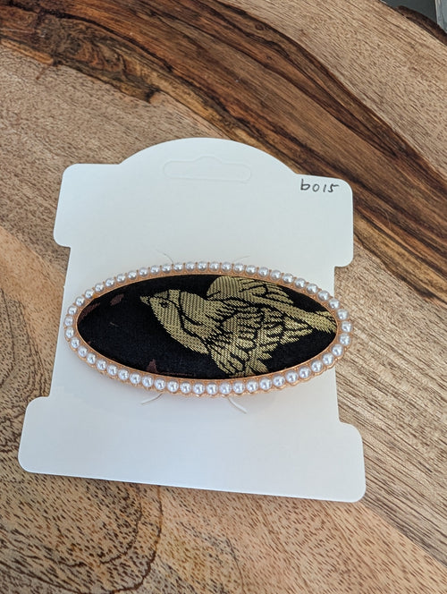 B015 black gold barrette worn in half-up hairstyle – before and after