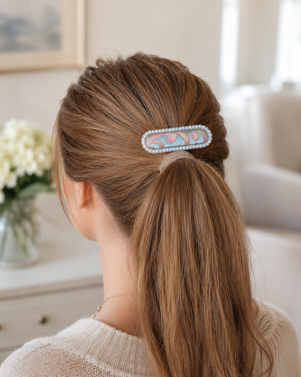 Song Brocade Pearl Hair Clip - C017 lifestyle half-up style