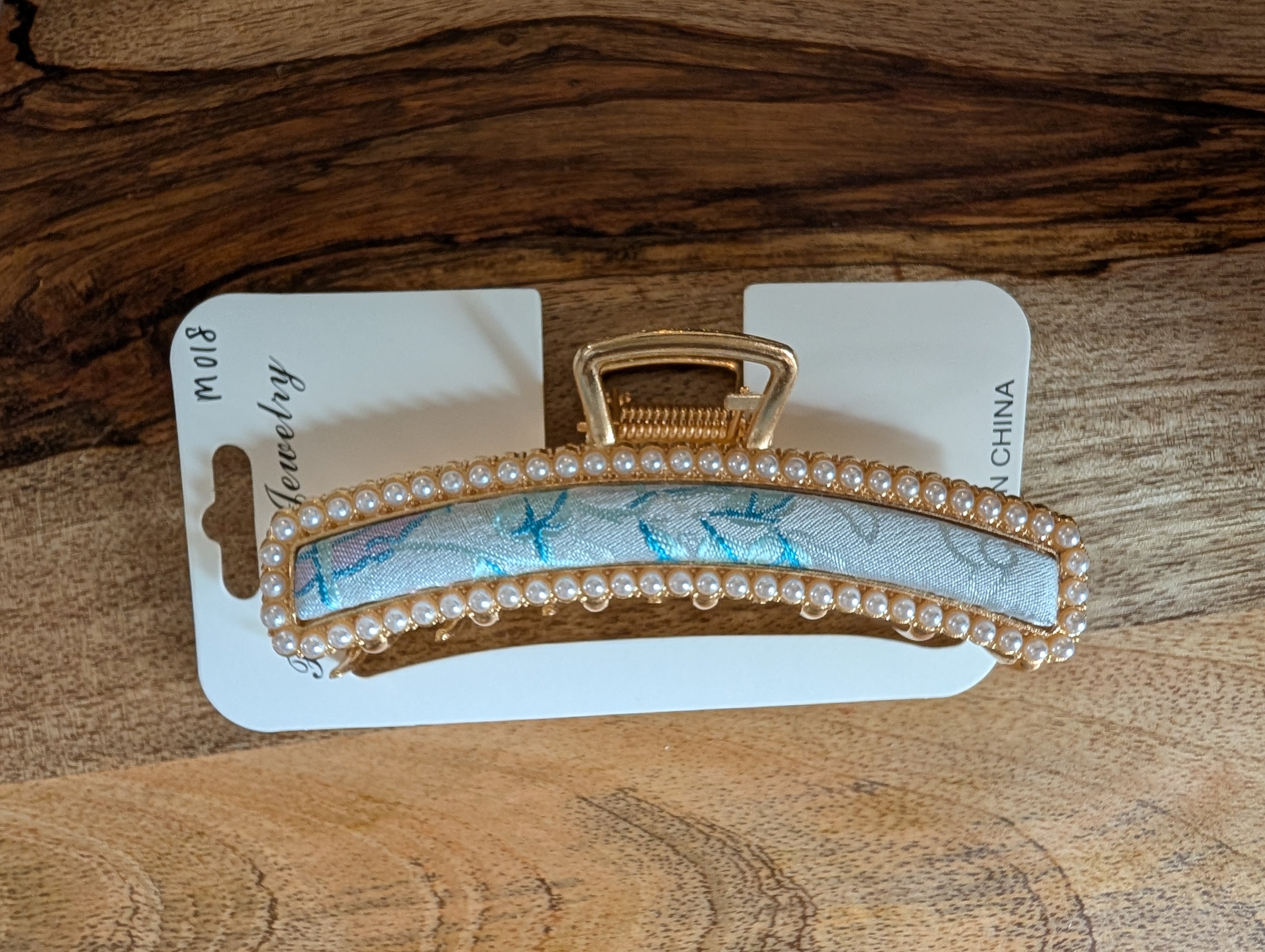 Blue Pearl-Trim Hair Claw Clip on packaging