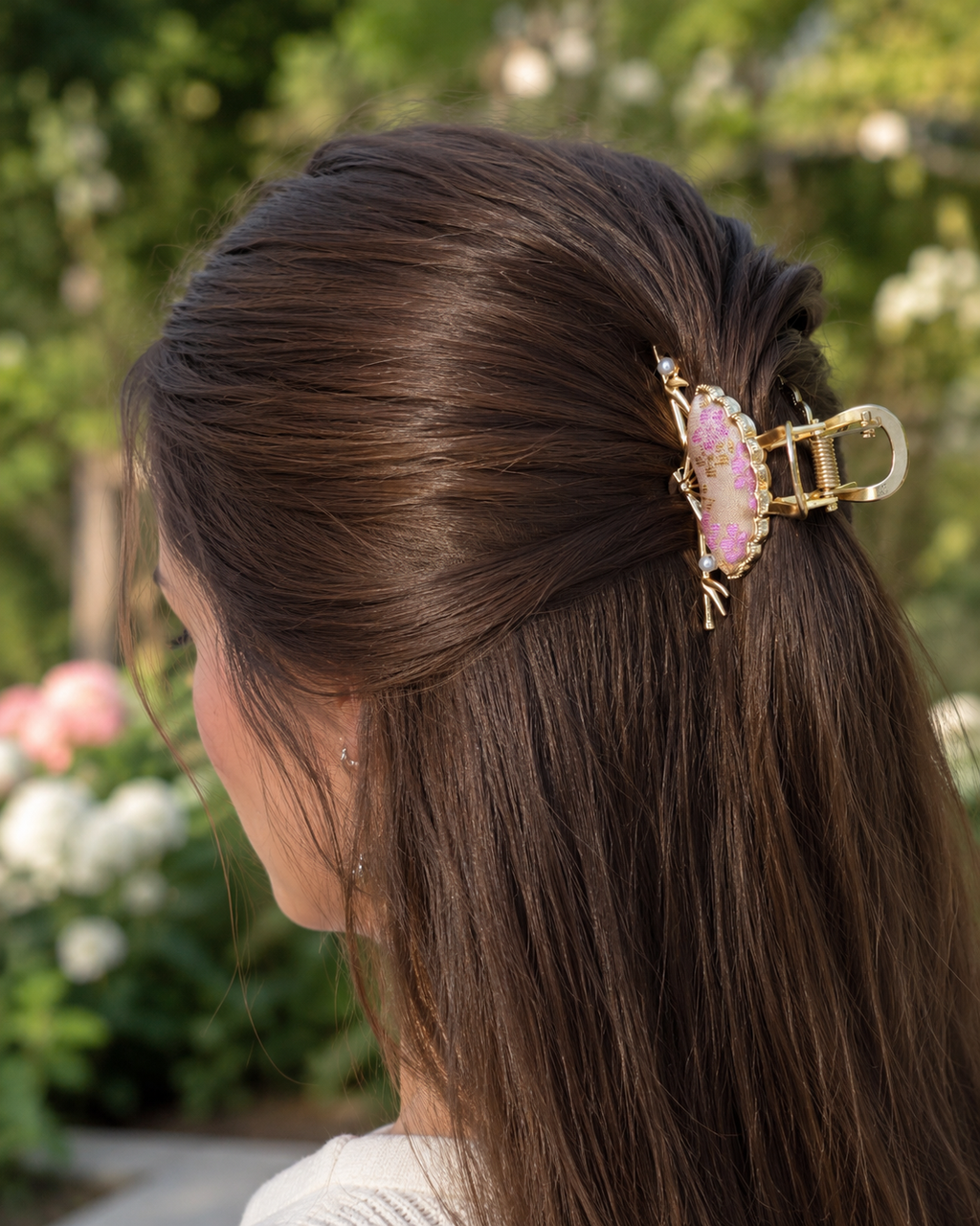 Song Brocade hair claw clip M019 product packaging